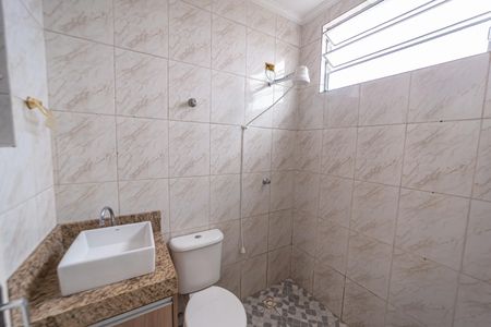 Casa para alugar com 45m², 1 quarto e sem vaga Casa para alugar com 45m², 1 quarto e sem vagaBanheiro