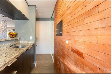 Cozinha  de apartamento para alugar com 2 quartos, 65m² em São João, Porto Alegre