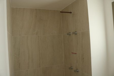 Banheiro de kitnet/studio à venda com 1 quarto, 29m² em Perdizes, São Paulo