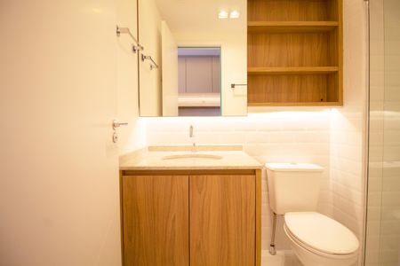 Studio para alugar com 24m², 1 quarto e sem vaga Studio para alugar com 24m², 1 quarto e sem vagaBanheiro Social