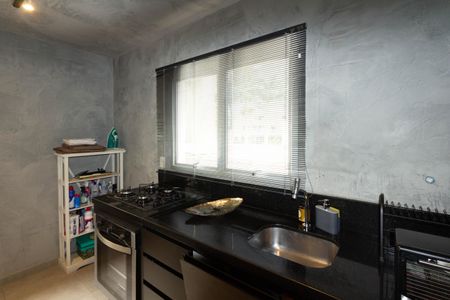 Apartamento para alugar com 56m², 2 quartos e 1 vaga Apartamento para alugar com 56m², 2 quartos e 1 vagaCozinha