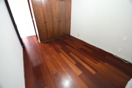 Apartamento à venda com 58m², 1 quarto e 1 vagaQuarto