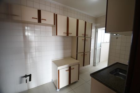 Apartamento à venda com 58m², 1 quarto e 1 vagaCozinha
