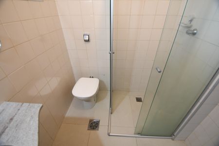 Apartamento à venda com 58m², 1 quarto e 1 vagaBanheiro