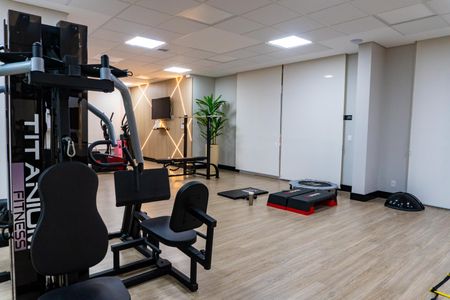 Apartamento à venda com 100m², 3 quartos e 2 vagas Apartamento à venda com 100m², 3 quartos e 2 vagasÁrea comum - Academia