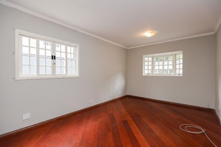 Sala de casa para alugar com 3 quartos, 125m² em Paraíso do Morumbi, São Paulo