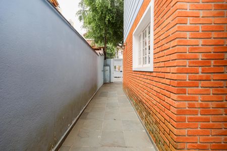 Casa à venda com 125m², 3 quartos e sem vagaÁrea externa