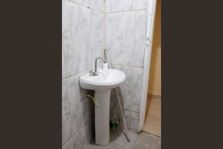 Casa para alugar com 50m², 2 quartos e 1 vagaBanheiro