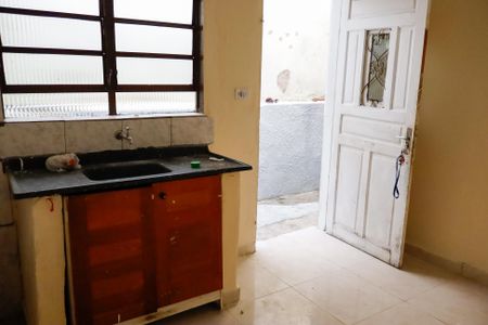 Casa para alugar com 50m², 2 quartos e 1 vagaCozinha