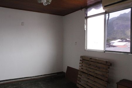 Suíte 2 de casa à venda com 2 quartos, 95m² em Jacarepaguá, Rio de Janeiro