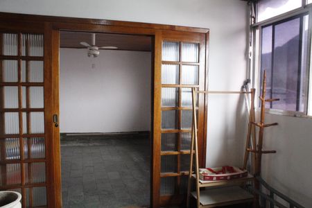 Sala de casa à venda com 2 quartos, 95m² em Jacarepaguá, Rio de Janeiro
