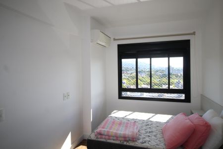 Suíte 1 de apartamento para alugar com 1 quarto, 47m² em Partenon, Porto Alegre