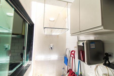 Casa à venda com 63m², 2 quartos e 2 vagas Casa à venda com 63m², 2 quartos e 2 vagasÁrea de Serviço