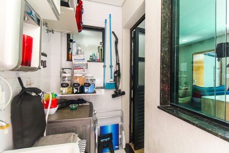 Casa à venda com 63m², 2 quartos e 2 vagas Casa à venda com 63m², 2 quartos e 2 vagasÁrea de Serviço