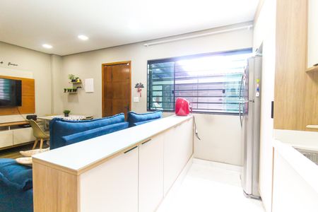 Casa à venda com 63m², 2 quartos e 2 vagas Casa à venda com 63m², 2 quartos e 2 vagasSala/Cozinha