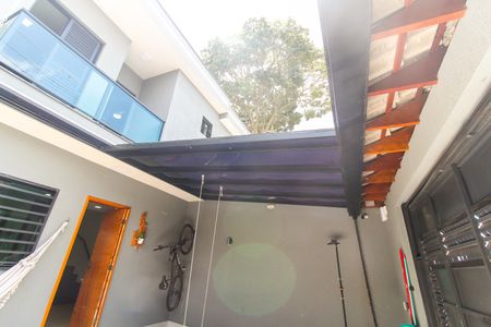 Casa à venda com 63m², 2 quartos e 2 vagas Casa à venda com 63m², 2 quartos e 2 vagasGaragem