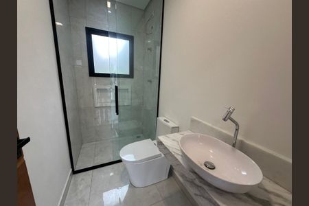 Casa à venda com 137m², 3 quartos e 2 vagasBanheiro da Suíte 1