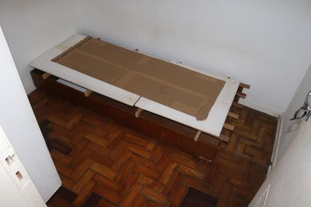 Apartamento para alugar com 220m², 4 quartos e 2 vagasÁrea de Serviço