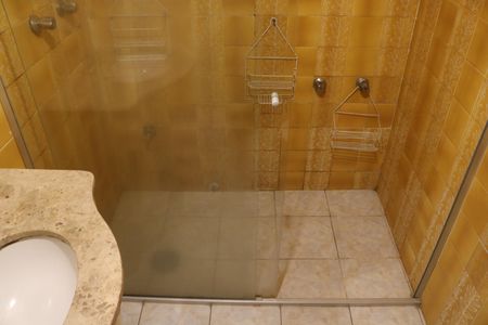 Apartamento para alugar com 220m², 4 quartos e 2 vagasBanheiro 1