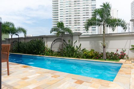 Apartamento à venda com 74m², 3 quartos e 2 vagasÁrea comum - Piscina