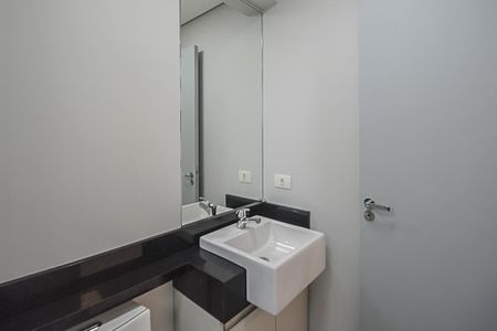 Apartamento à venda com 74m², 3 quartos e 2 vagasBanheiro da Suíte