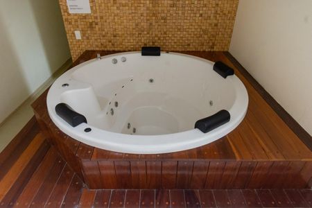 Apartamento à venda com 74m², 3 quartos e 2 vagasHidro