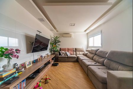 Apartamento à venda com 115m², 2 quartos e 3 vagasSala de TV