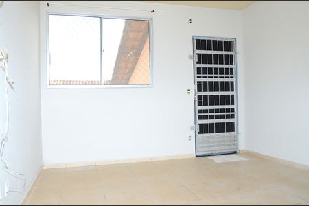 Sala de apartamento para alugar com 2 quartos, 54m² em Jardim Vitoria, Belo Horizonte