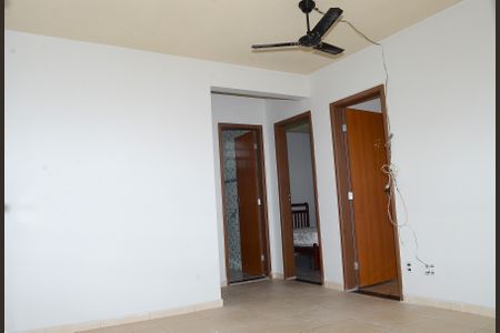 Sala de apartamento para alugar com 2 quartos, 54m² em Jardim Vitoria, Belo Horizonte