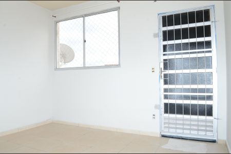 Sala de apartamento para alugar com 2 quartos, 54m² em Jardim Vitoria, Belo Horizonte