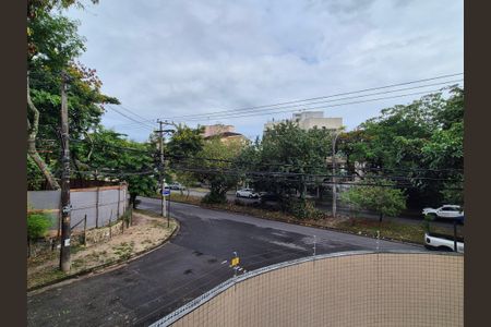 Apartamento à venda com 122m², 3 quartos e 2 vagas Apartamento à venda com 122m², 3 quartos e 2 vagasVista