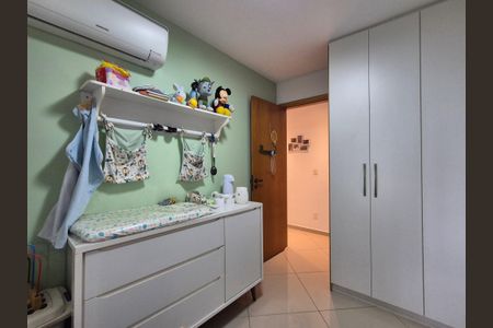 Apartamento à venda com 122m², 3 quartos e 2 vagas Apartamento à venda com 122m², 3 quartos e 2 vagasQuarto