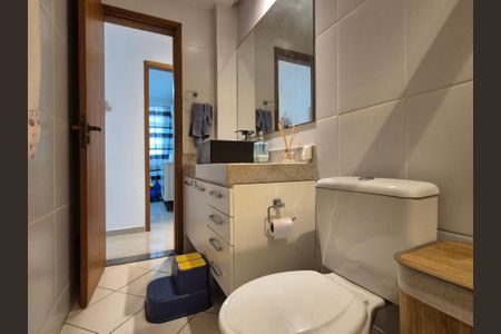 Apartamento à venda com 122m², 3 quartos e 2 vagas Apartamento à venda com 122m², 3 quartos e 2 vagasBanheiro Social