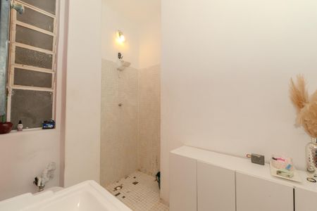 Apartamento à venda com 70m², 2 quartos e sem vagaBanheiro