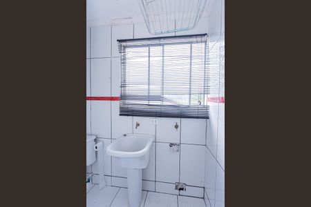 Casa para alugar com 25m², 1 quarto e sem vagaBanheiro social e área de serviço 