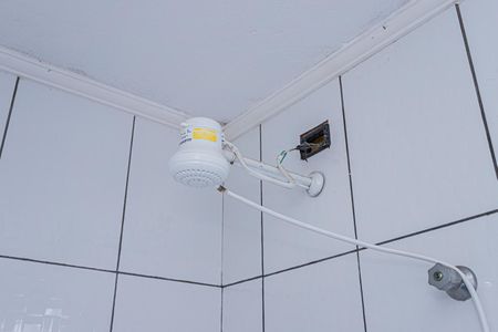 Casa para alugar com 25m², 1 quarto e sem vagaBanheiro social e área de serviço  de serviço - suite