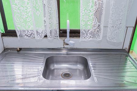 Sala/Cozinha de casa para alugar com 1 quarto, 25m² em Vila Souza, São Paulo