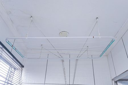 Casa para alugar com 25m², 1 quarto e sem vagaBanheiro social e área de serviço 