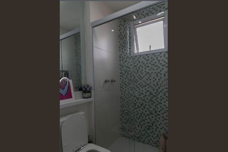 Apartamento à venda com 65m², 2 quartos e 1 vaga Apartamento à venda com 65m², 2 quartos e 1 vagaBanheiro