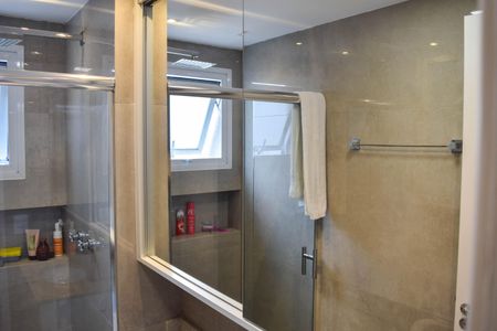 Apartamento à venda com 82m², 3 quartos e 1 vagaBanheiro Suíte