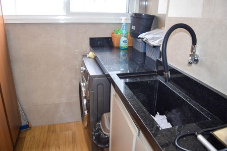 Apartamento à venda com 82m², 3 quartos e 1 vagaÁrea de Serviço