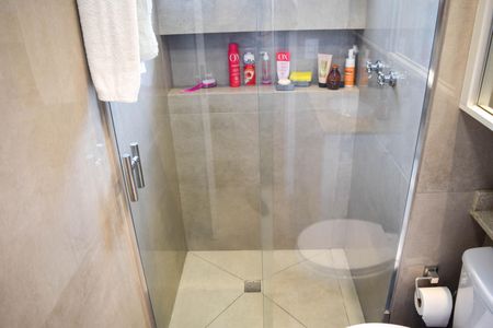 Apartamento à venda com 82m², 3 quartos e 1 vagaBanheiro Suíte