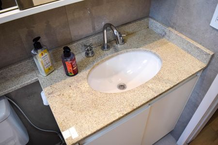 Apartamento à venda com 82m², 3 quartos e 1 vagaBanheiro Suíte