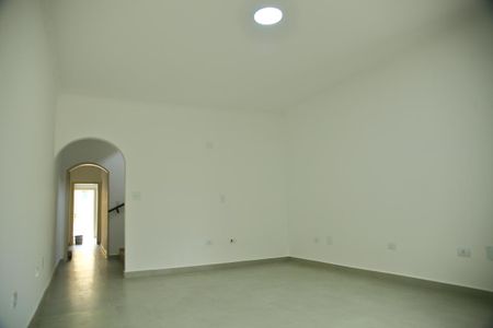 Casa para alugar com 211m², 3 quartos e 2 vagasSala