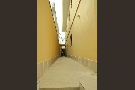 Casa para alugar com 211m², 3 quartos e 2 vagasCorredor Lateral 