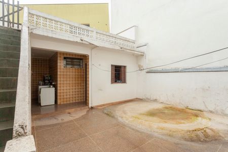 Casa à venda com 179m², 3 quartos e 2 vagasQuintal