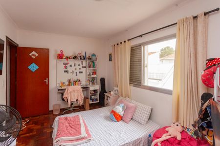 Casa à venda com 179m², 3 quartos e 2 vagasQuarto 2