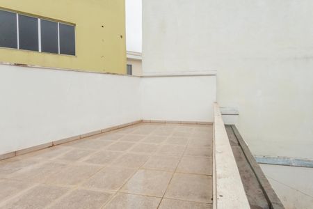 Casa à venda com 179m², 3 quartos e 2 vagasÁrea externa piso superior