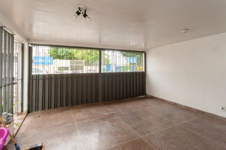 Casa à venda com 179m², 3 quartos e 2 vagasGaragem