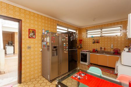 Casa à venda com 179m², 3 quartos e 2 vagasCozinha